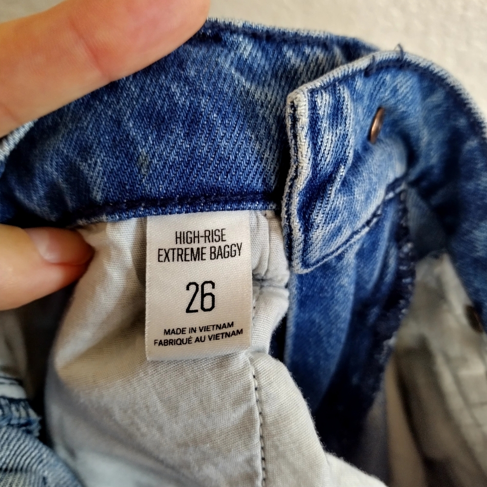 BDG Urban Outfitters High Rise Extreme Baggy Jean Sz 26 - Picture 9 of 11